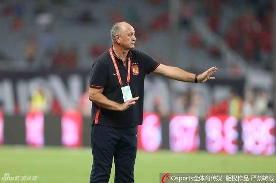 b体育官方网站- 门兴格拉德巴赫主帅下课，临时教练率队备战  